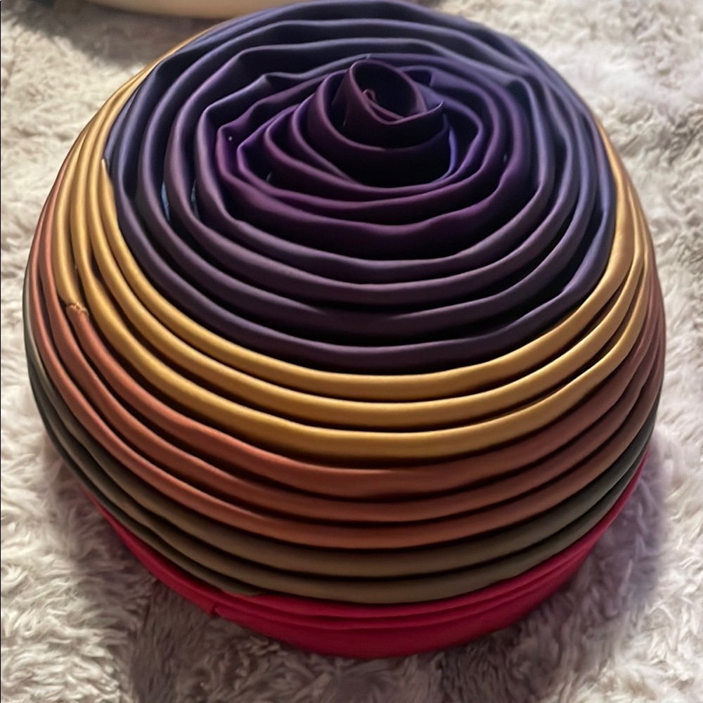 Evelyn Varon Exclusive Hat